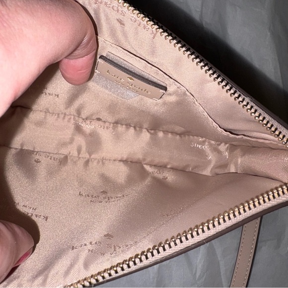 Kate Spade Warm Beige Schuyler Crossbody Bag with Adjustable Strap, NWT - Picture 9 of 10